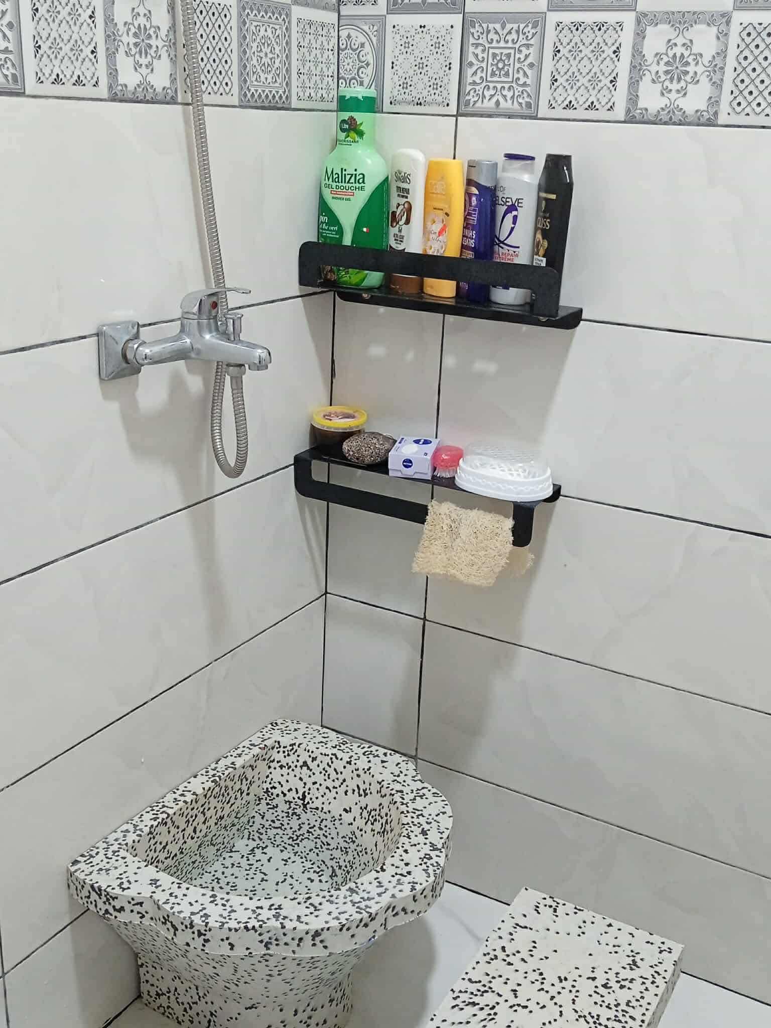 رفوف حمام ومطبخ معدنية مودرن - مقاومة للصدأ والرطوبة